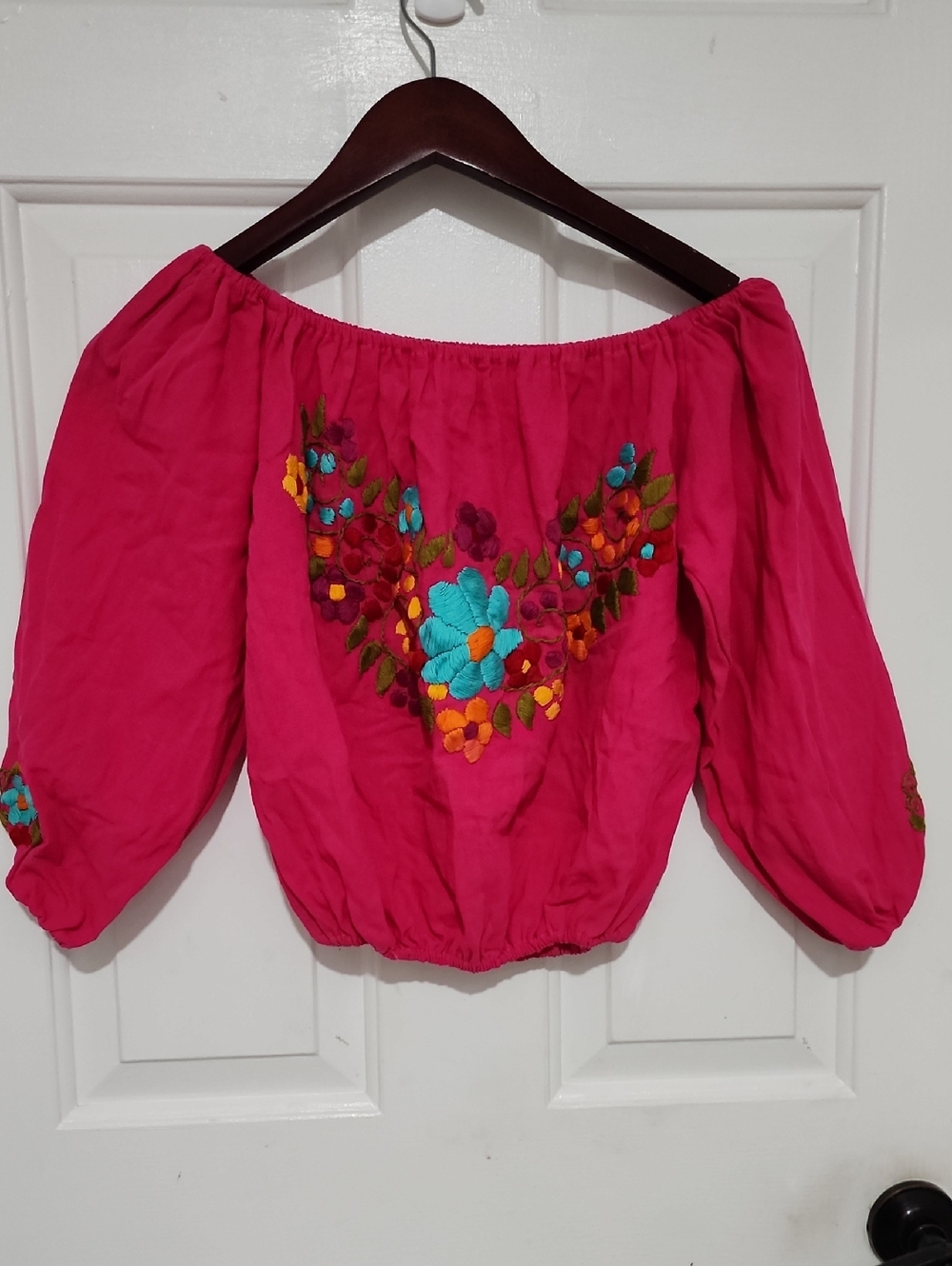 Women’s Off-Shoulder Embroidered Peasant Crop Top - Hot Pink
